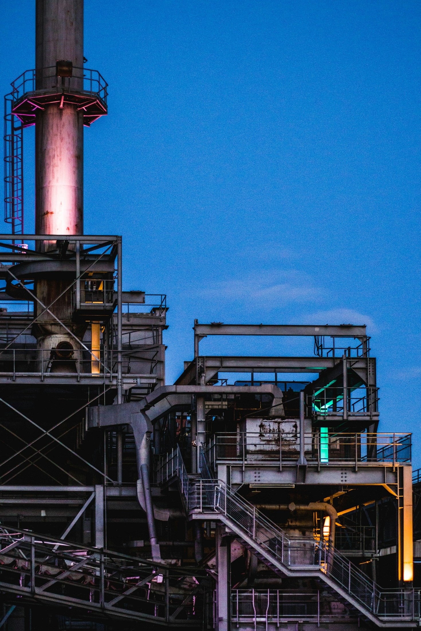 Case Studies in Refractory Failure Analysis